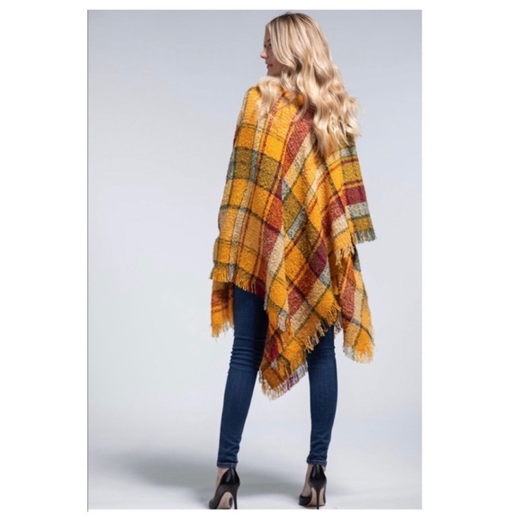 NEW Chloe Cozy Soft Long Boho Plaid Turtleneck Pullover Poncho Fringe - Picture 9 of 12